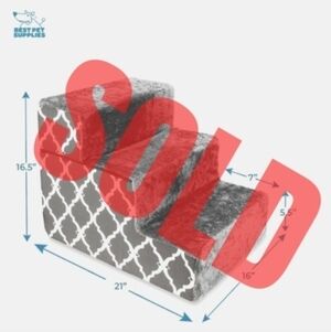 Pet Stairs NWT!